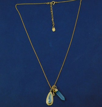 Vergulde ketting met hanger met facet Chalcedoon